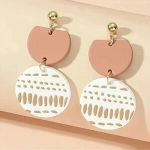 Pink, white and gold round women earrings